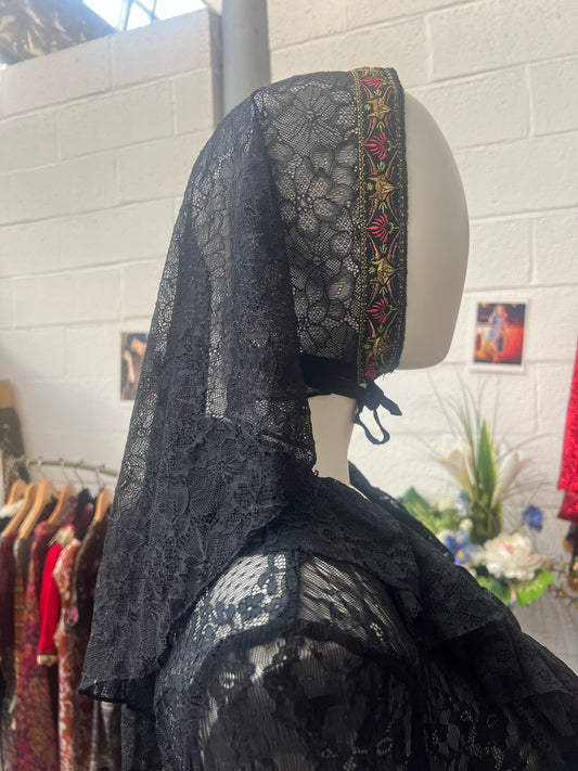 Voile noir Sainte Nitouche long