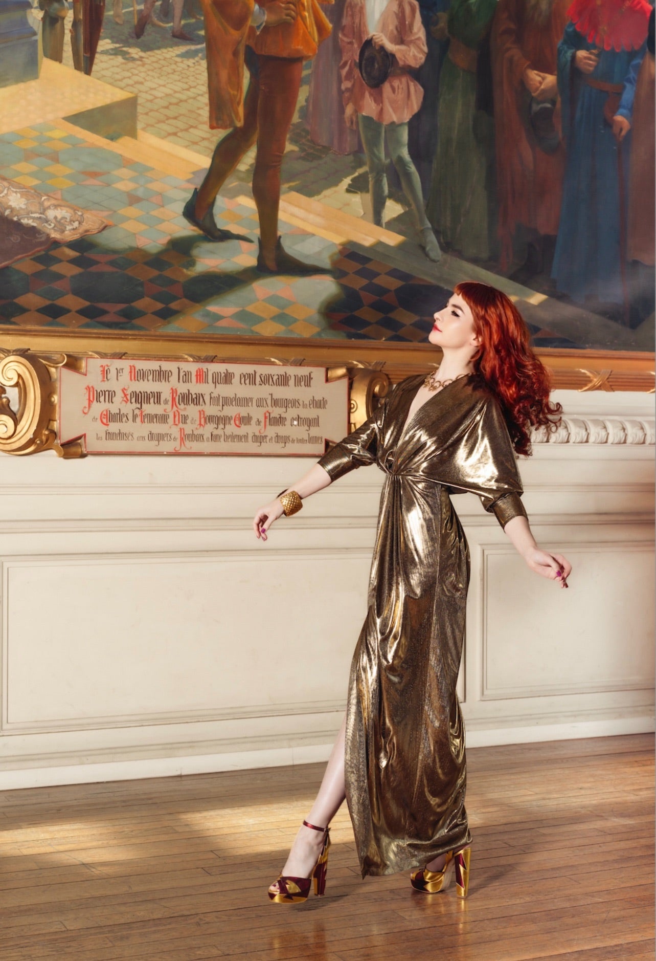 Palace liquid gold robe