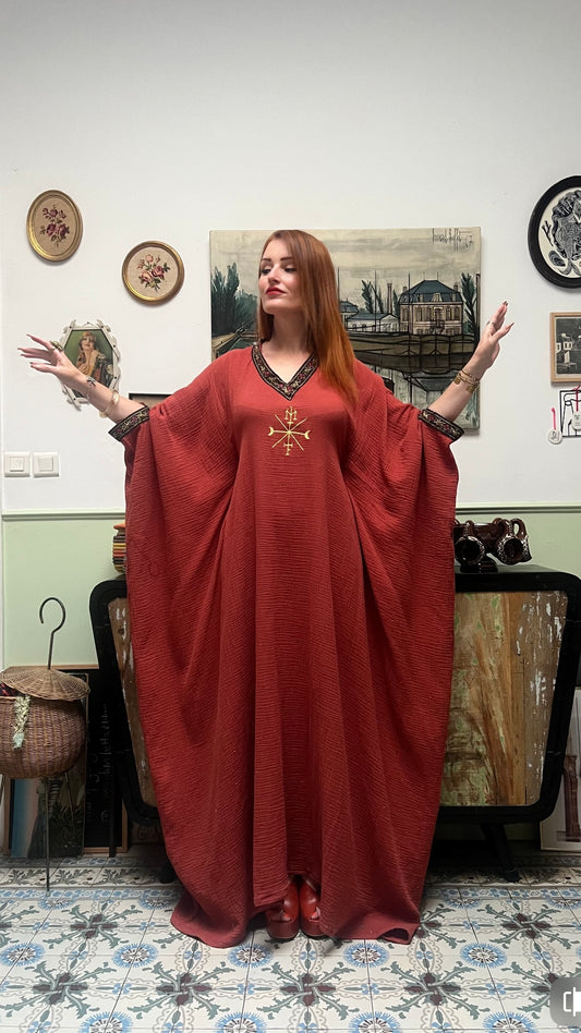 Prêtresse Caftan terre