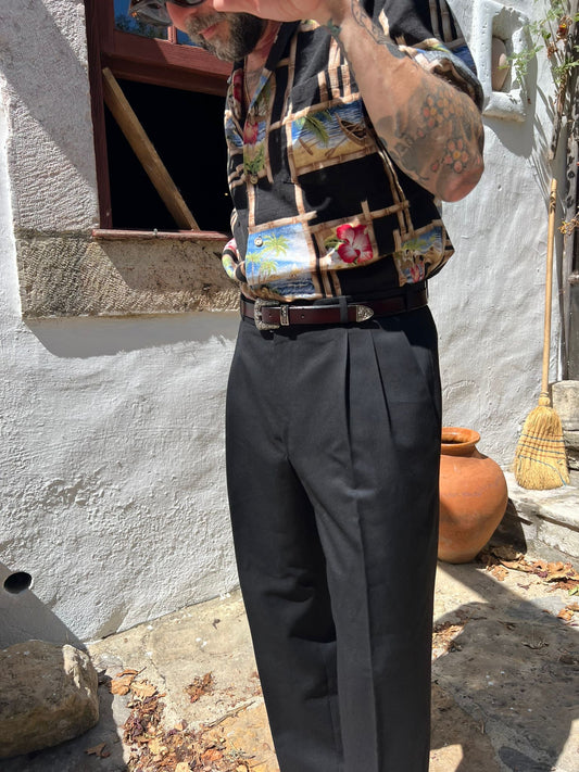Pantalon noir à pinces taille haute vintage