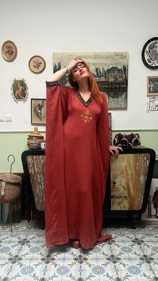 Prêtresse Caftan terre