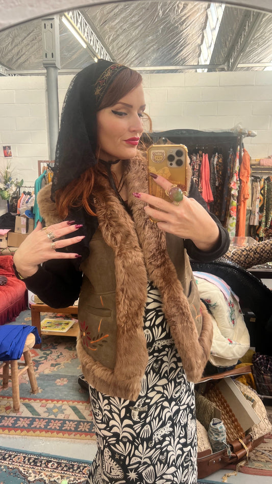 Voile noir Sainte Nitouche long