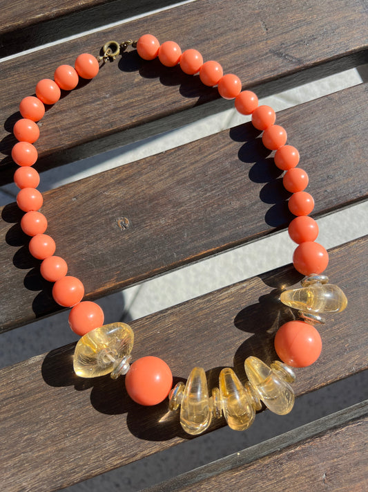 Collier 60s corail.